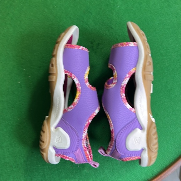 KEEN BIG KIDS KNOTCH CREEK OPEN TOE PURPLE SANDALS SZ 13 - Picture 10 of 13
